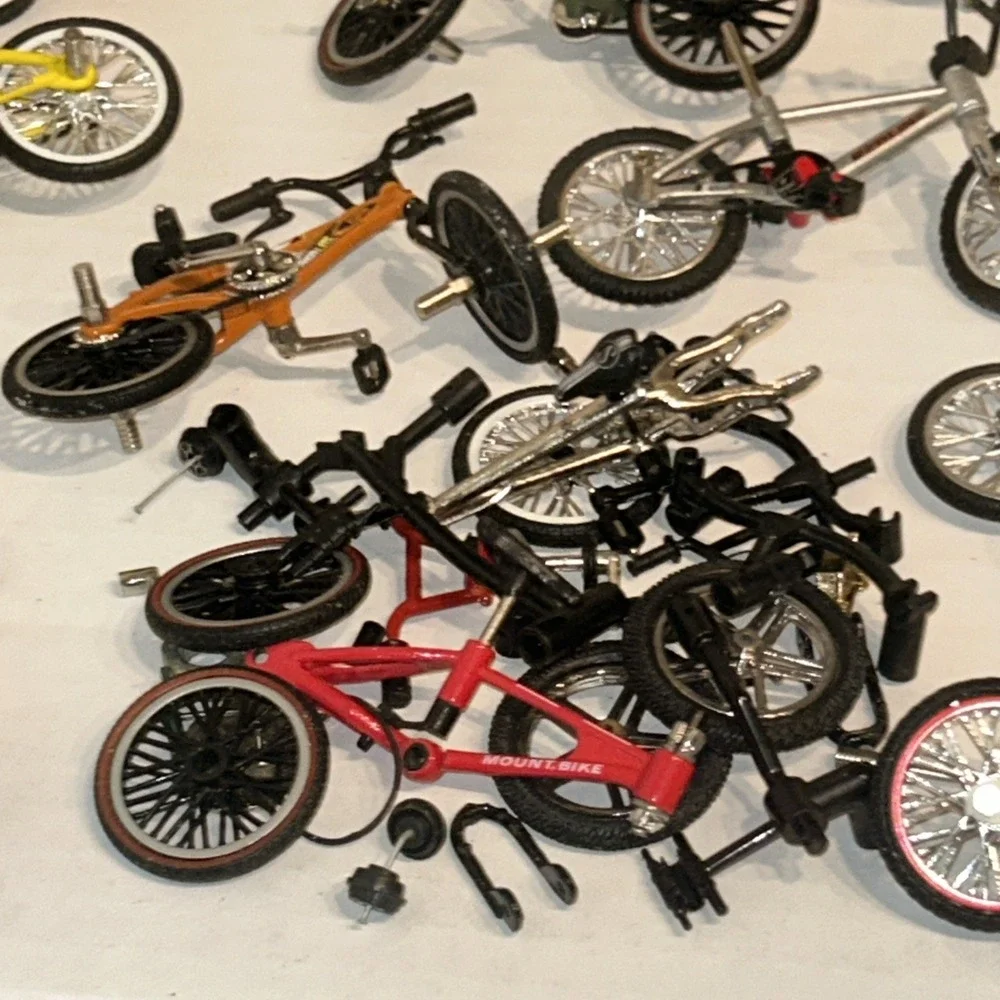 2000 Road Champs Jakks Pacific‎ Mini BMX Bike Lot With Parts / Accessories A3
